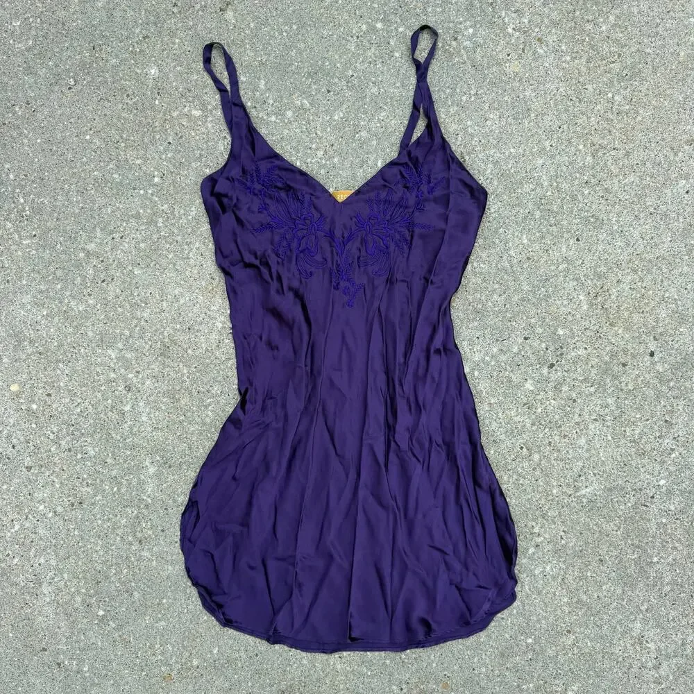 VTG Victoria's Secret Gold Label Silk Floral Embroidered Slip Dress Purple Small - Picture 2 of 10